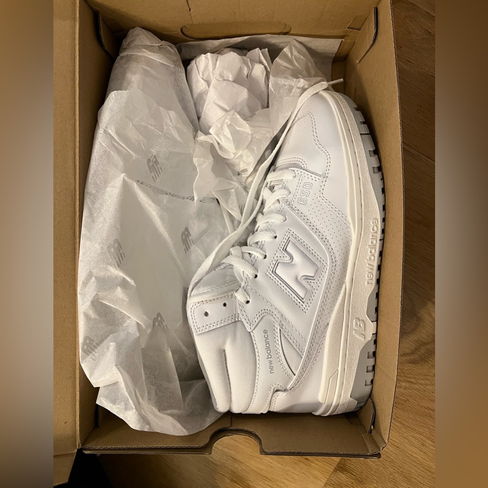 NEW IN BOX: New Balance 650 (unisex) sold out!